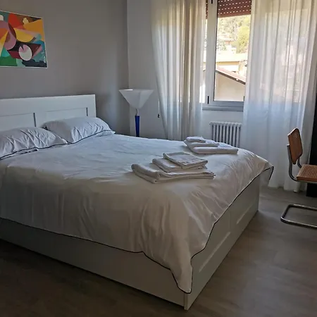 Casa “il Gufo” Lägenhet *