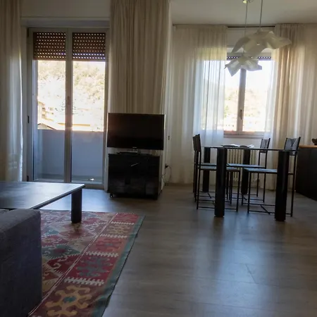 Casa “il Gufo” Arona