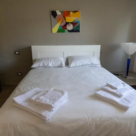 Lägenhet Casa “il Gufo” Arona